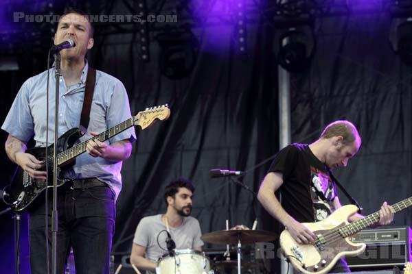 COLD WAR KIDS - 2011-06-24 - PARIS - Hippodrome de Longchamp - 